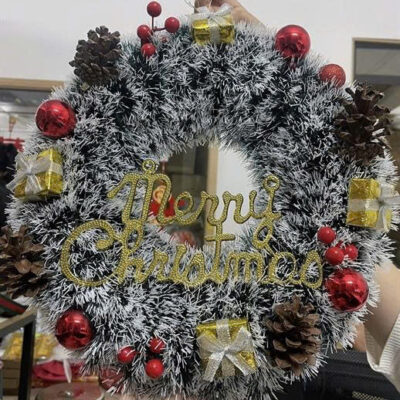 Vòng nguyệt quế Noel - Trắng hộp quà vàng